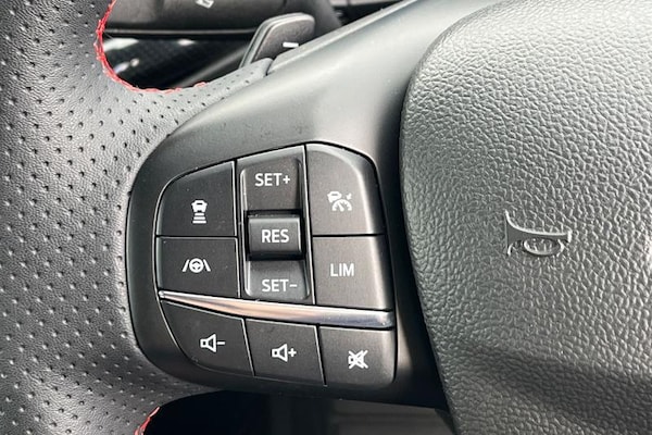 Used Ford Focus 2023 for sale - 76216528: Photo 38