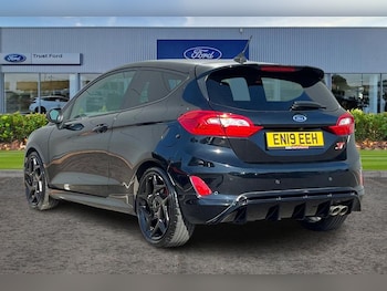 Used Ford Fiesta 2019 for sale - 78320177: Photo