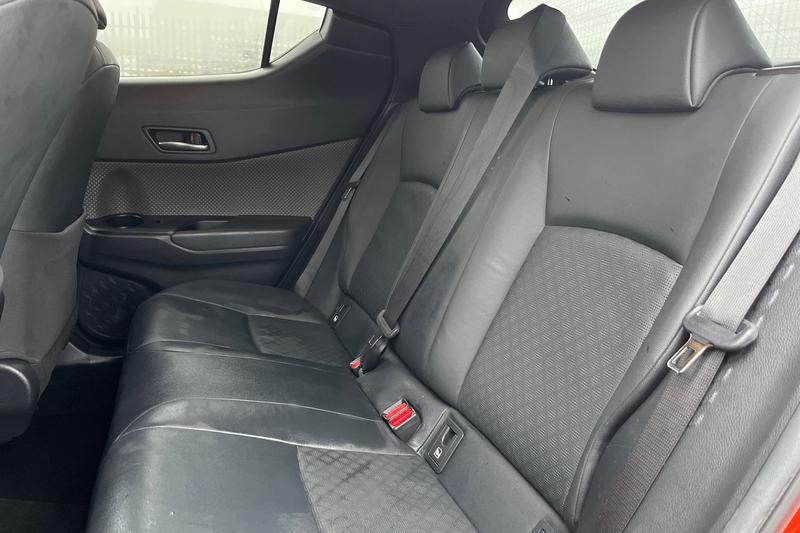 Used Toyota C-HR 2020 for sale - 76722971: Photo 20