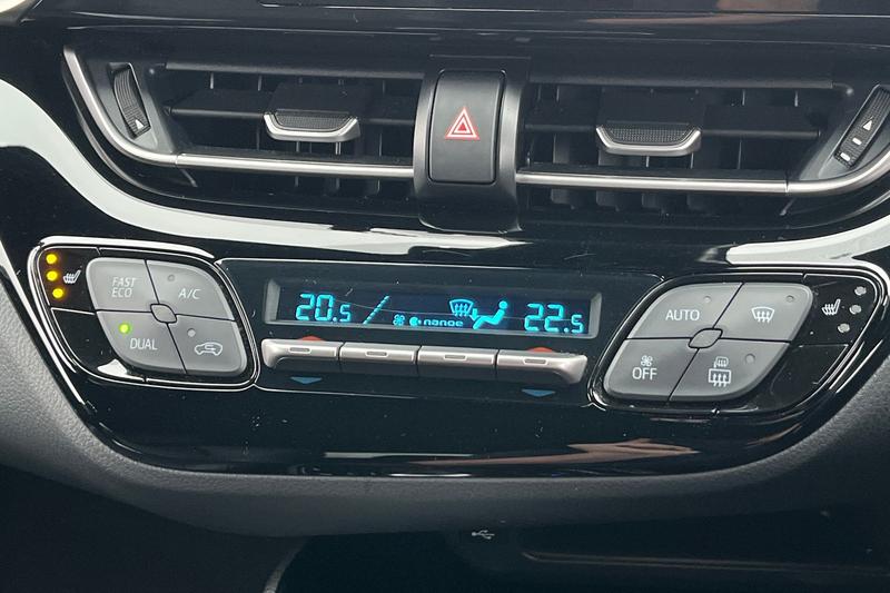 Used Toyota C-HR 2020 for sale - 76722971: Photo 33