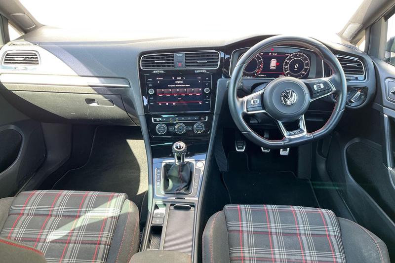 Used Volkswagen Golf 2019 for sale - 78152990: Photo 10