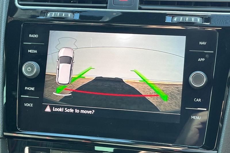 Used Volkswagen Golf 2019 for sale - 78152990: Photo 24