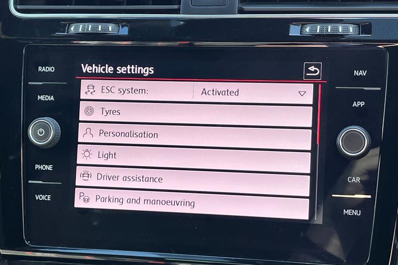 Used Volkswagen Golf 2019 for sale - 78152990: Photo 32