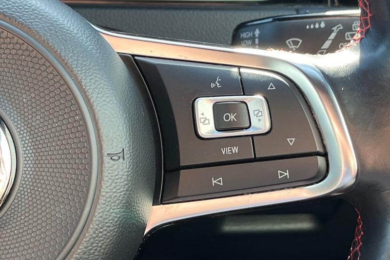 Used Volkswagen Golf 2019 for sale - 78152990: Photo 39