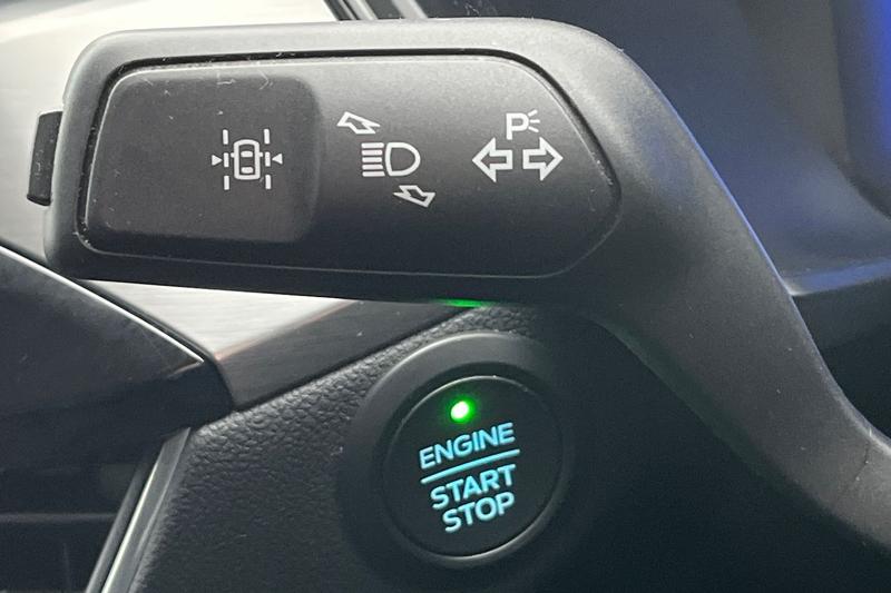 Used Ford Kuga 2022 for sale - 77665760: Photo 14