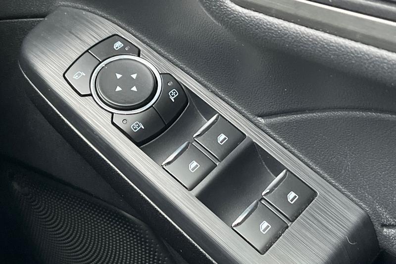 Used Ford Kuga 2022 for sale - 77665760: Photo 16