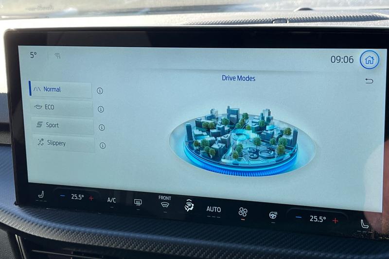 Used Ford Kuga 2024 for sale - 78109442: Photo 31