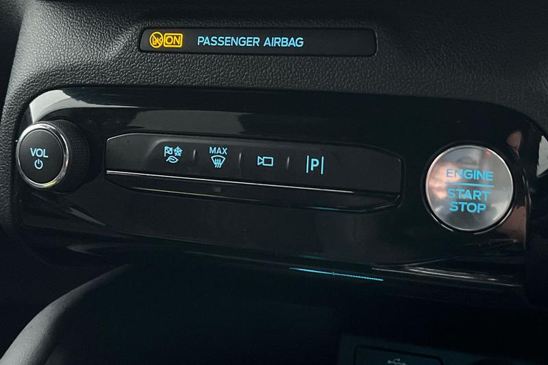 Used Ford Kuga 2025 for sale - 77462564: Photo 34