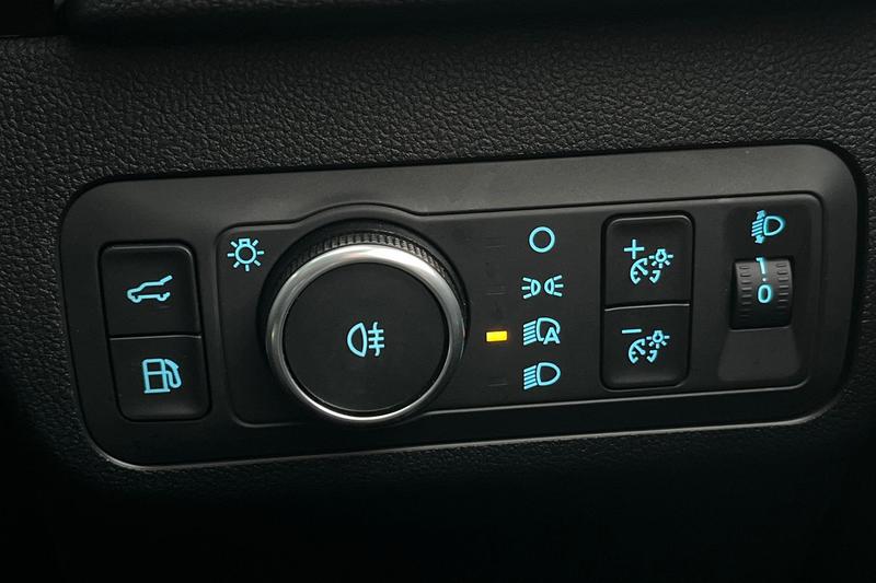 Used Ford Kuga 2025 for sale - 77462564: Photo 40