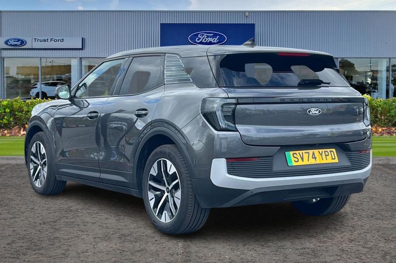 Used Ford Explorer 2024 for sale - 76023287: Photo 2
