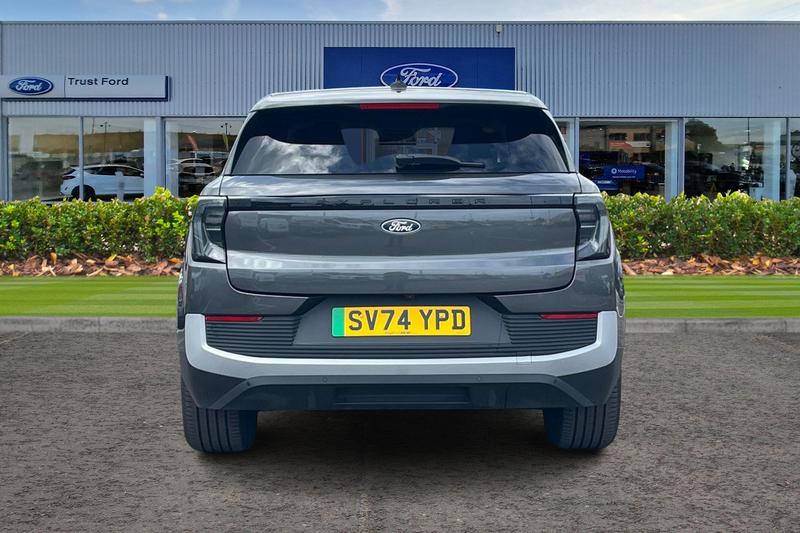 Used Ford Explorer 2024 for sale - 76023287: Photo 7