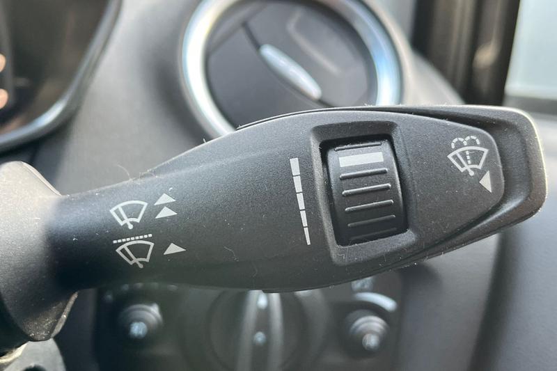 Used Ford Fiesta 2015 for sale - 77733159: Photo 15