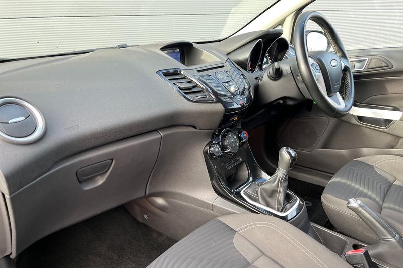 Used Ford Fiesta 2015 for sale - 77733159: Photo 18