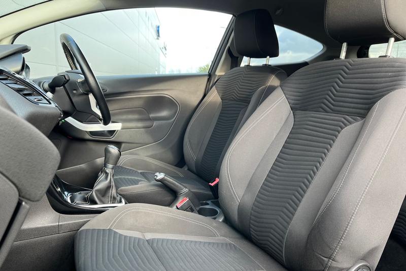 Used Ford Fiesta 2015 for sale - 77733159: Photo 19