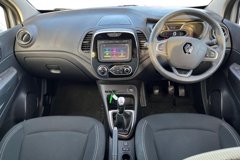 Used Renault Captur 2018 for sale - 76807212: Photo 10