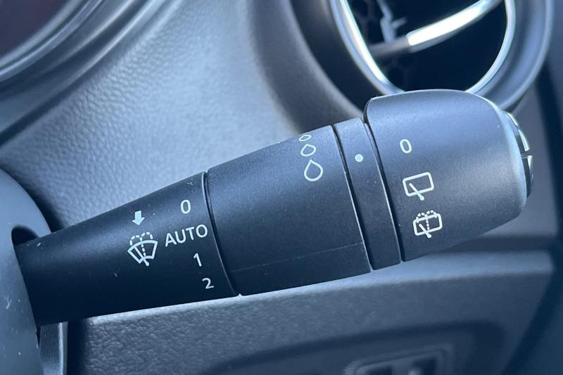 Used Renault Captur 2018 for sale - 76807212: Photo 15