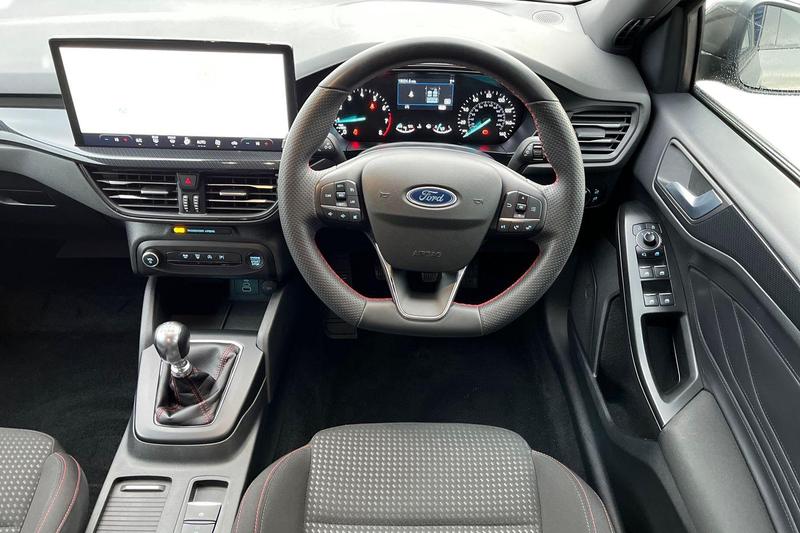 Used Ford Focus 2023 for sale - 77733171: Photo 11
