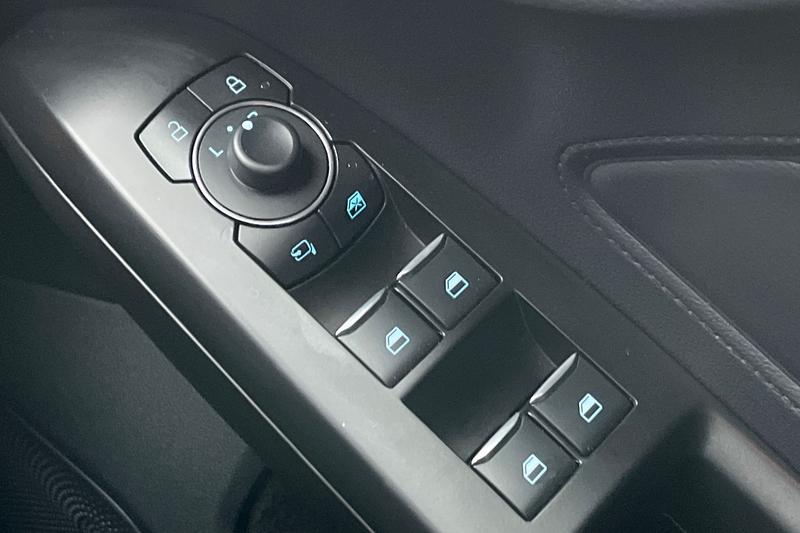 Used Ford Focus 2023 for sale - 77733171: Photo 16