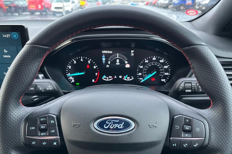 Used Ford Focus 2024 for sale - 76703228: Photo 12