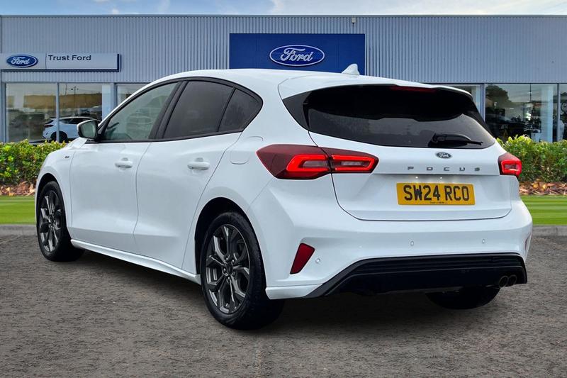 Used Ford Focus 2024 for sale - 76703228: Photo 2