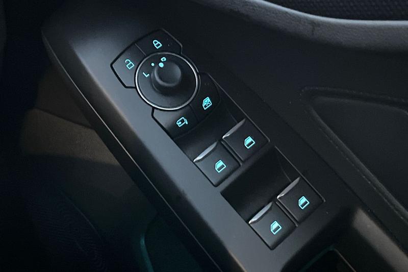 Used Ford Focus 2023 for sale - 76803321: Photo 16