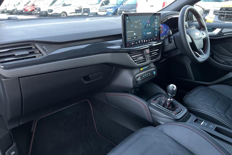 Used Ford Focus 2023 for sale - 76803321: Photo 18