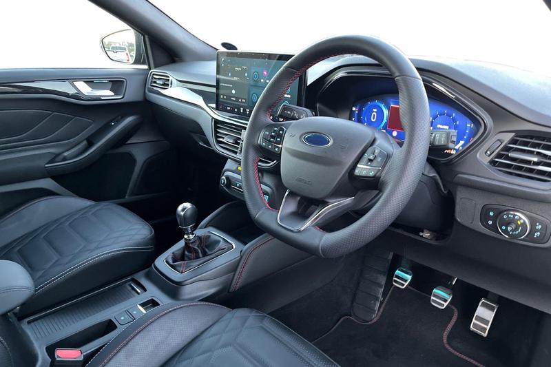 Used Ford Focus 2023 for sale - 76803321: Photo 9