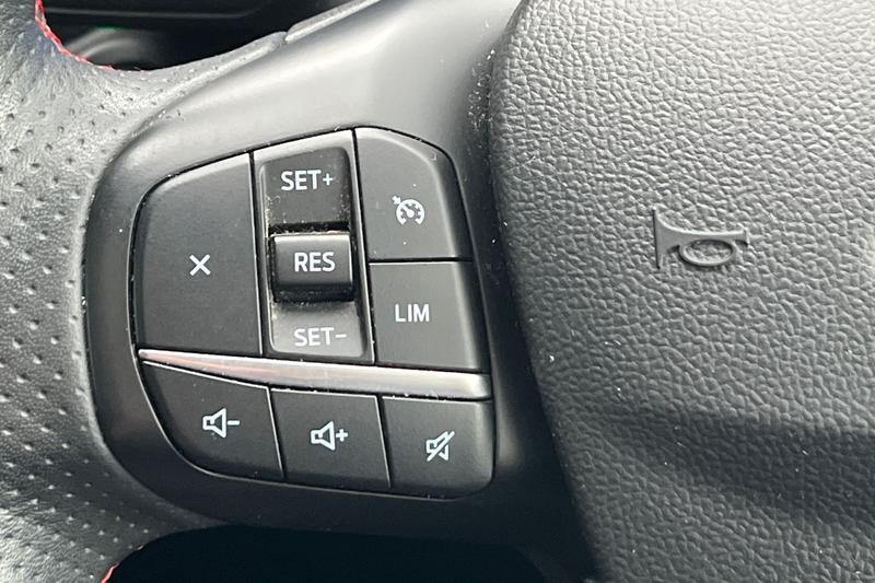 Used Ford Kuga 2020 for sale - 78180374: Photo 38