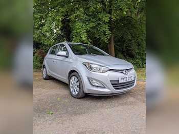 Used Hyundai i20 2012 for sale - 79348951: Photo