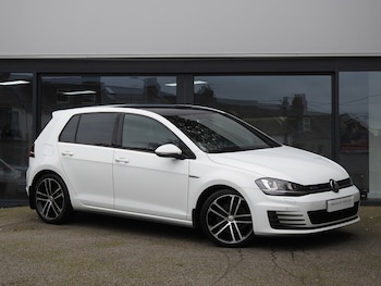 Used Volkswagen Golf 2015 for sale - 75986788: Photo