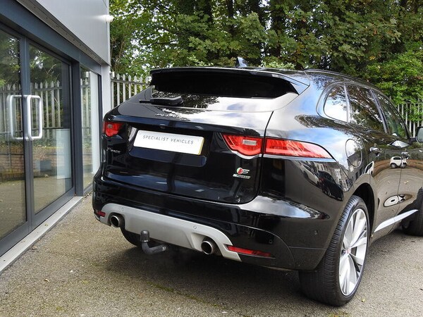 Used Jaguar F-Pace 2017 for sale - 76193897: Photo 30
