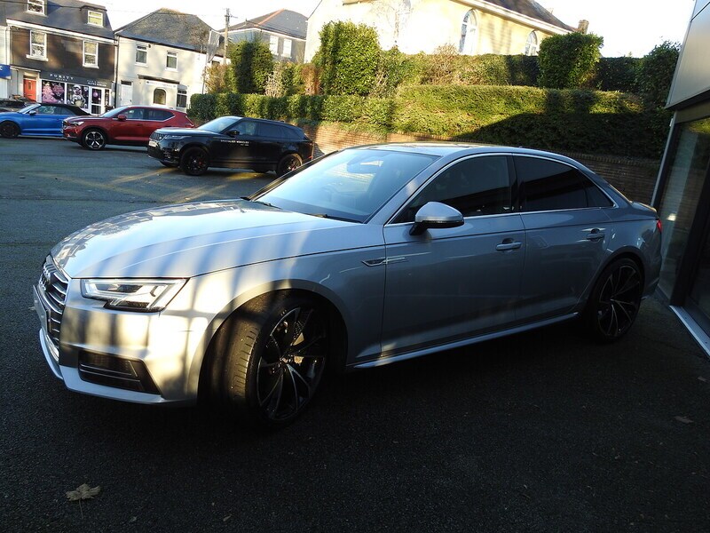 Used Audi A4 2015 for sale - 76665865: Photo 10