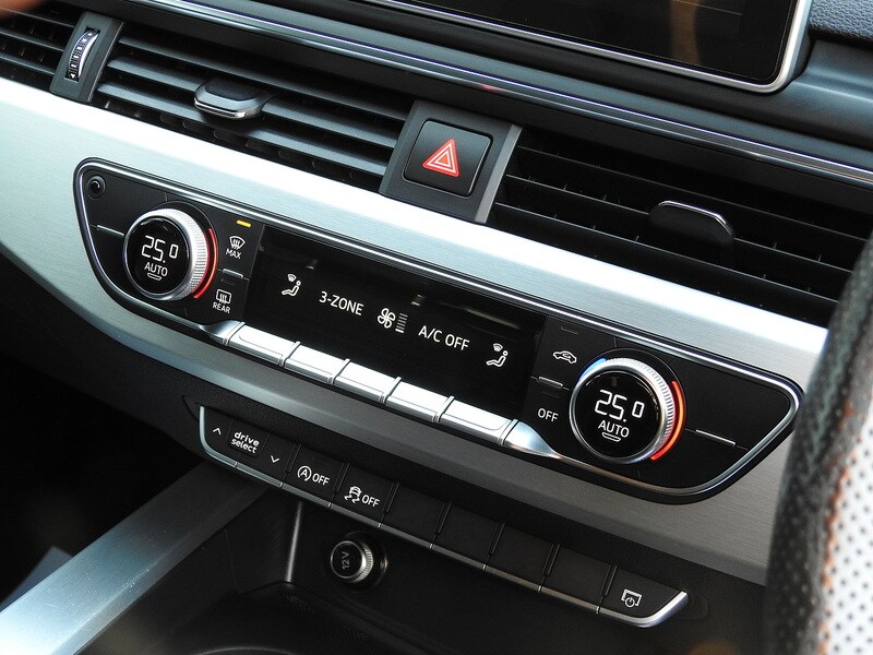 Used Audi A4 2015 for sale - 76665865: Photo 21