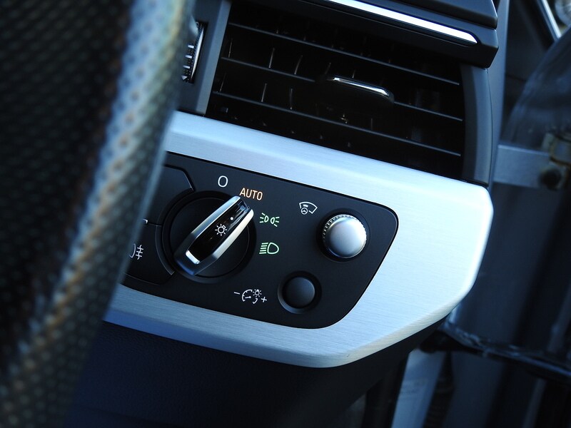 Used Audi A4 2015 for sale - 76665865: Photo 29