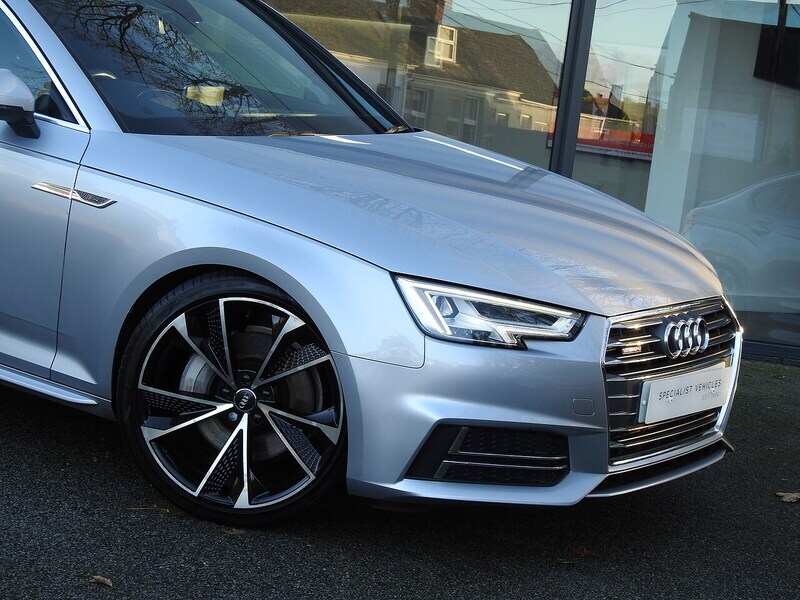 Used Audi A4 2015 for sale - 76665865: Photo 4