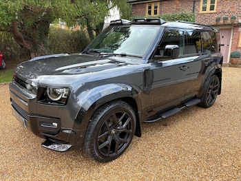 2024 (24) - 2024 Land Rover Defender 110 3.0 D250 MHEV X-Dynamic HSE 5-Door
