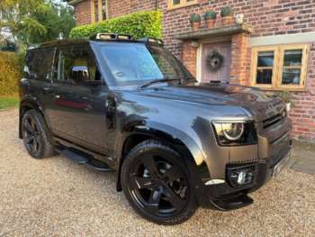 Used Land Rover Defender 2025 for sale - 74950108: Photo