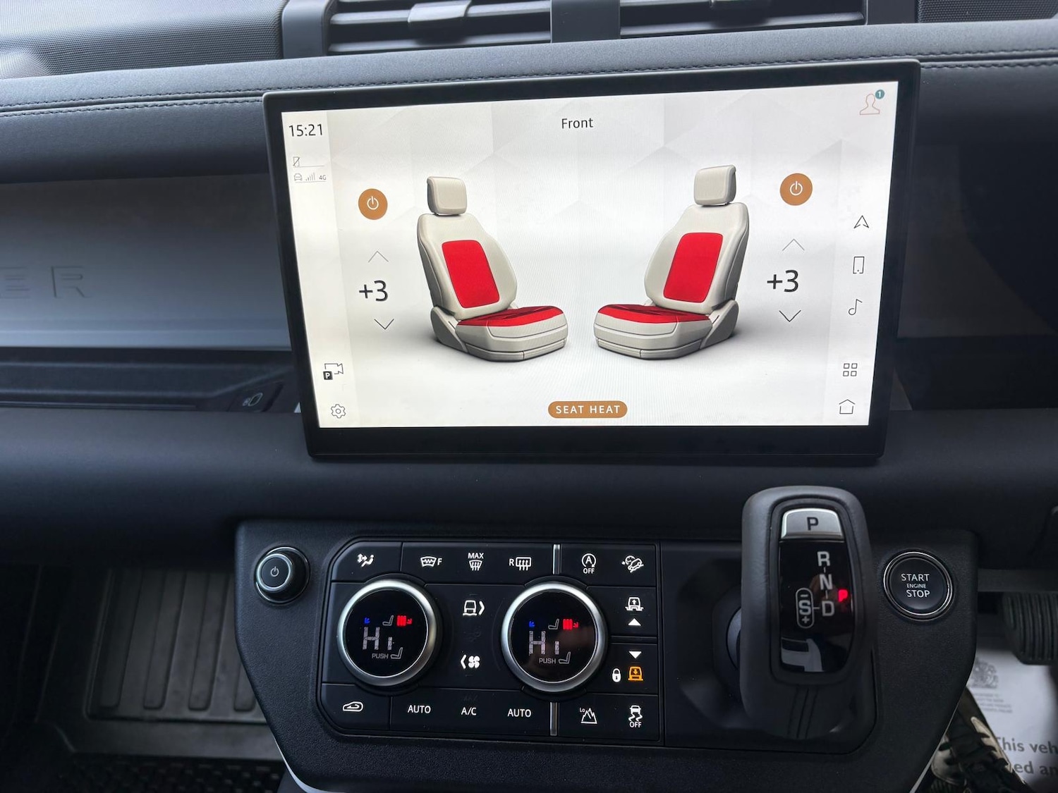 Used Land Rover Defender 2025 for sale - 77630106: Photo 12