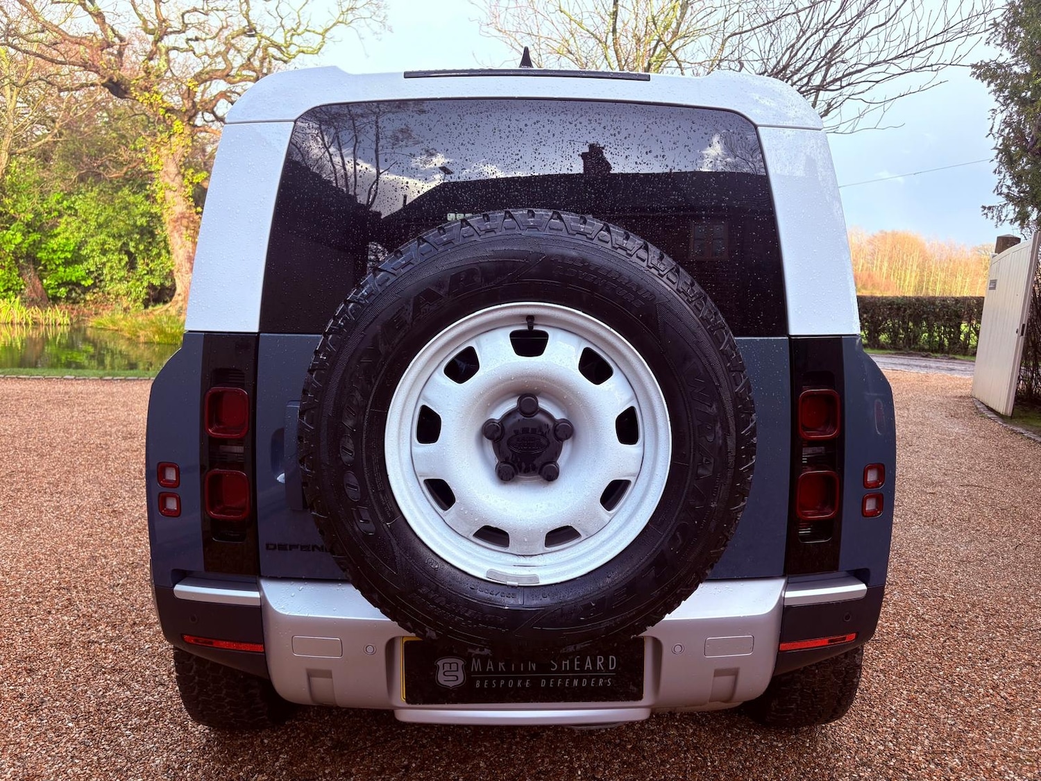 Used Land Rover Defender 2025 for sale - 77630106: Photo 4