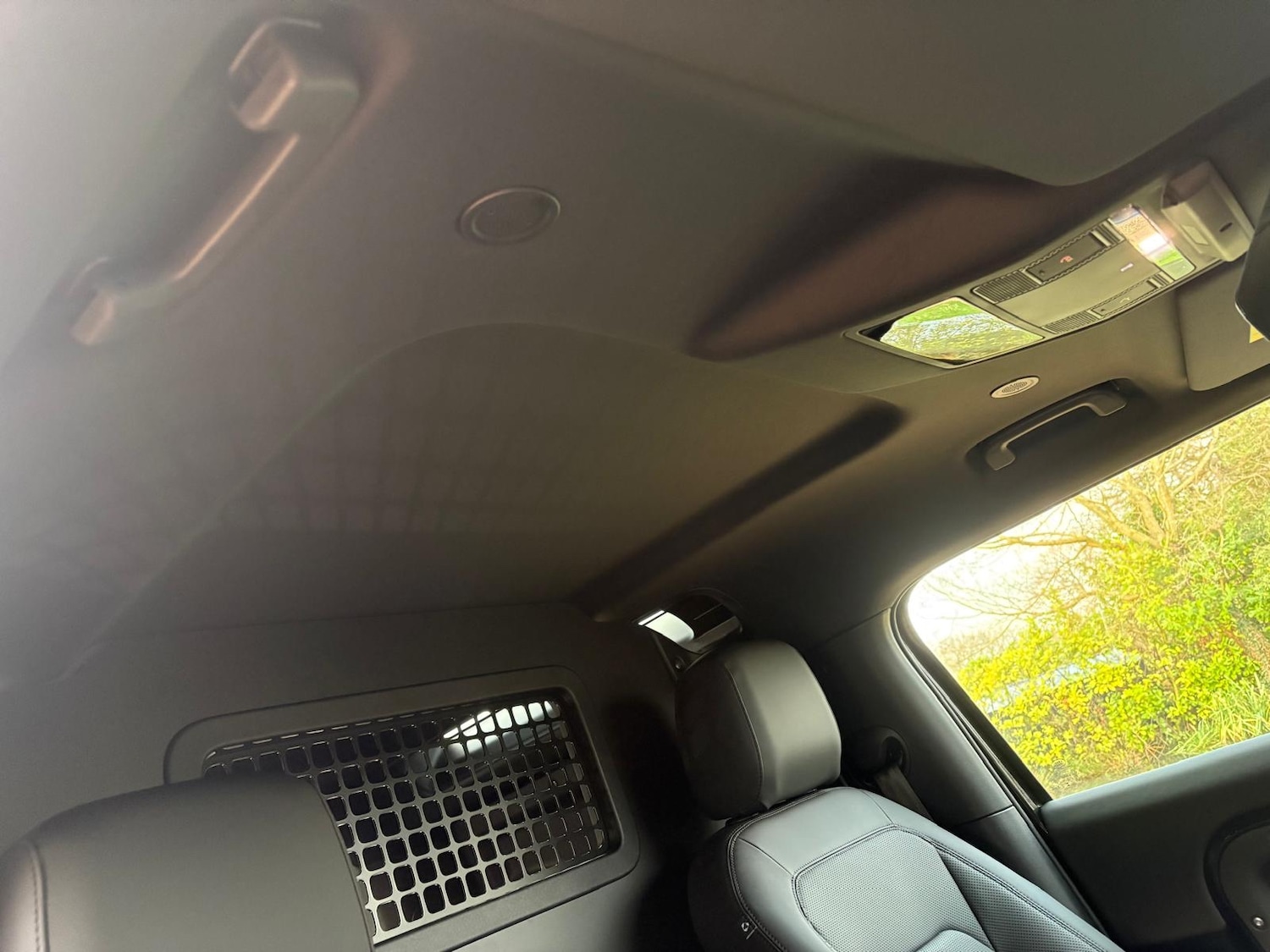 Used Land Rover Defender 2025 for sale - 77035781: Photo 26