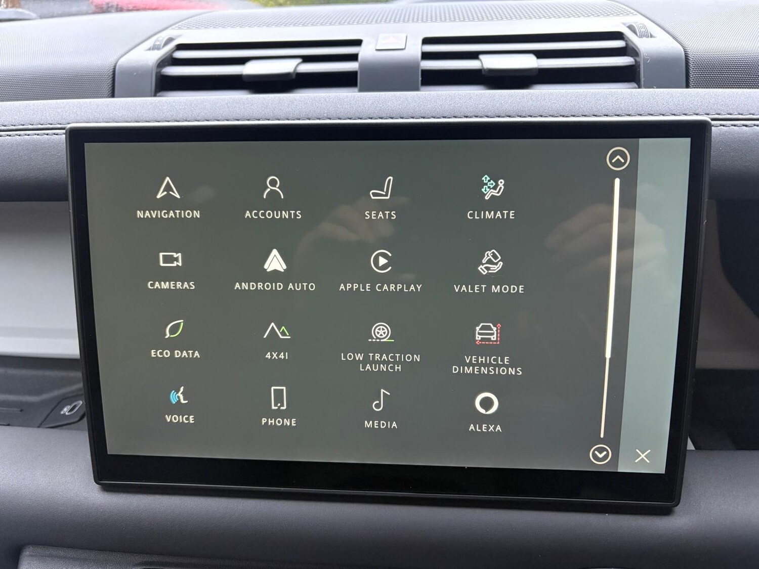 Used Land Rover Defender 2025 for sale - 77501539: Photo 16