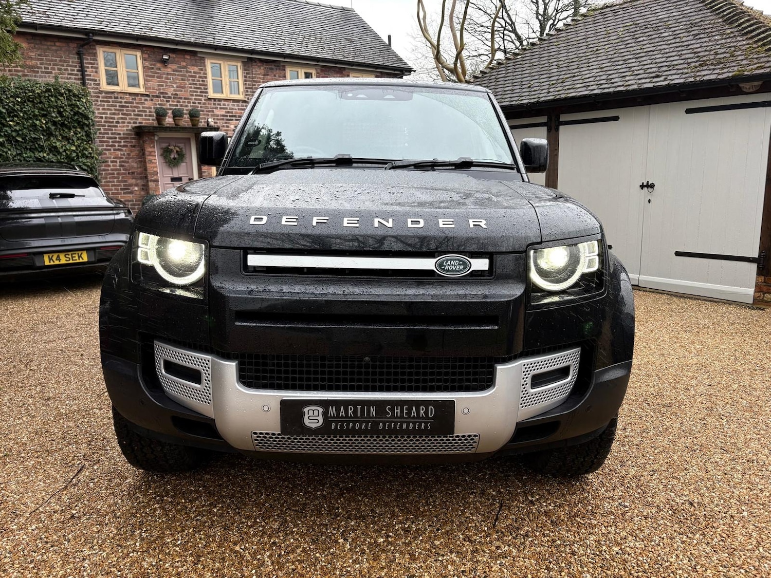 Used Land Rover Defender 2025 for sale - 77501539: Photo 2