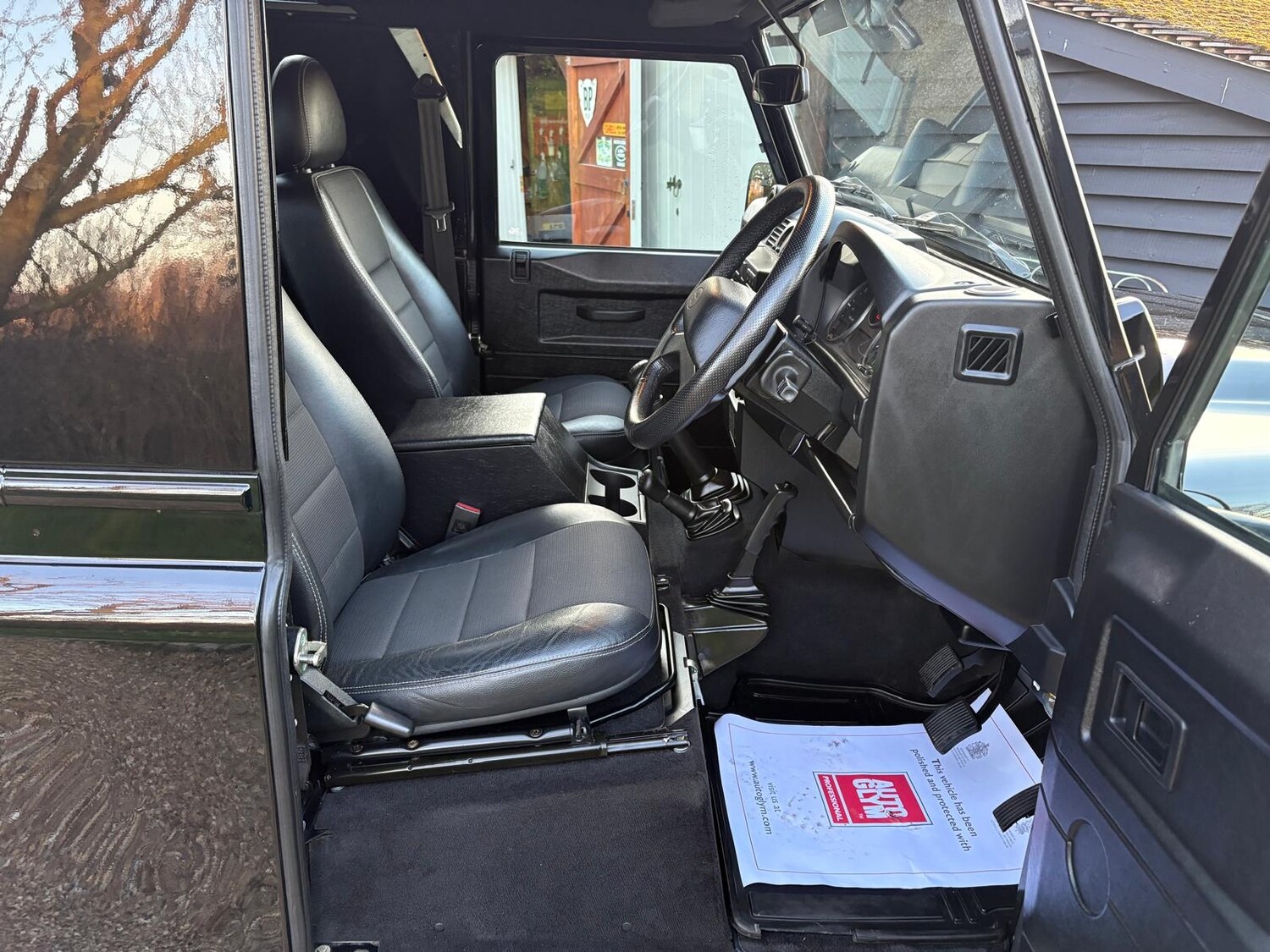 Used Land Rover Defender 2016 for sale - 77665627: Photo 15