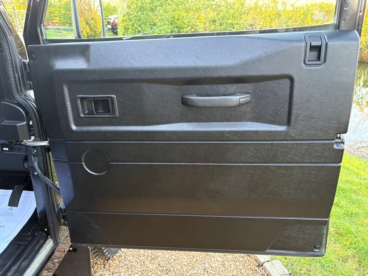 Used Land Rover Defender 2016 for sale - 77665627: Photo 25