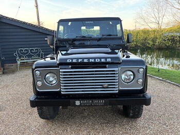 Used Land Rover Defender 2016 for sale - 77665627: Photo