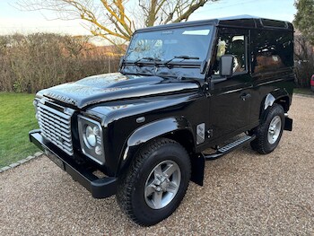 Used Land Rover Defender 2016 for sale - 77665627: Photo