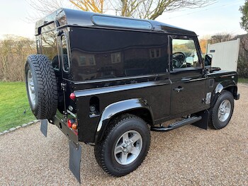 Used Land Rover Defender 2016 for sale - 77665627: Photo