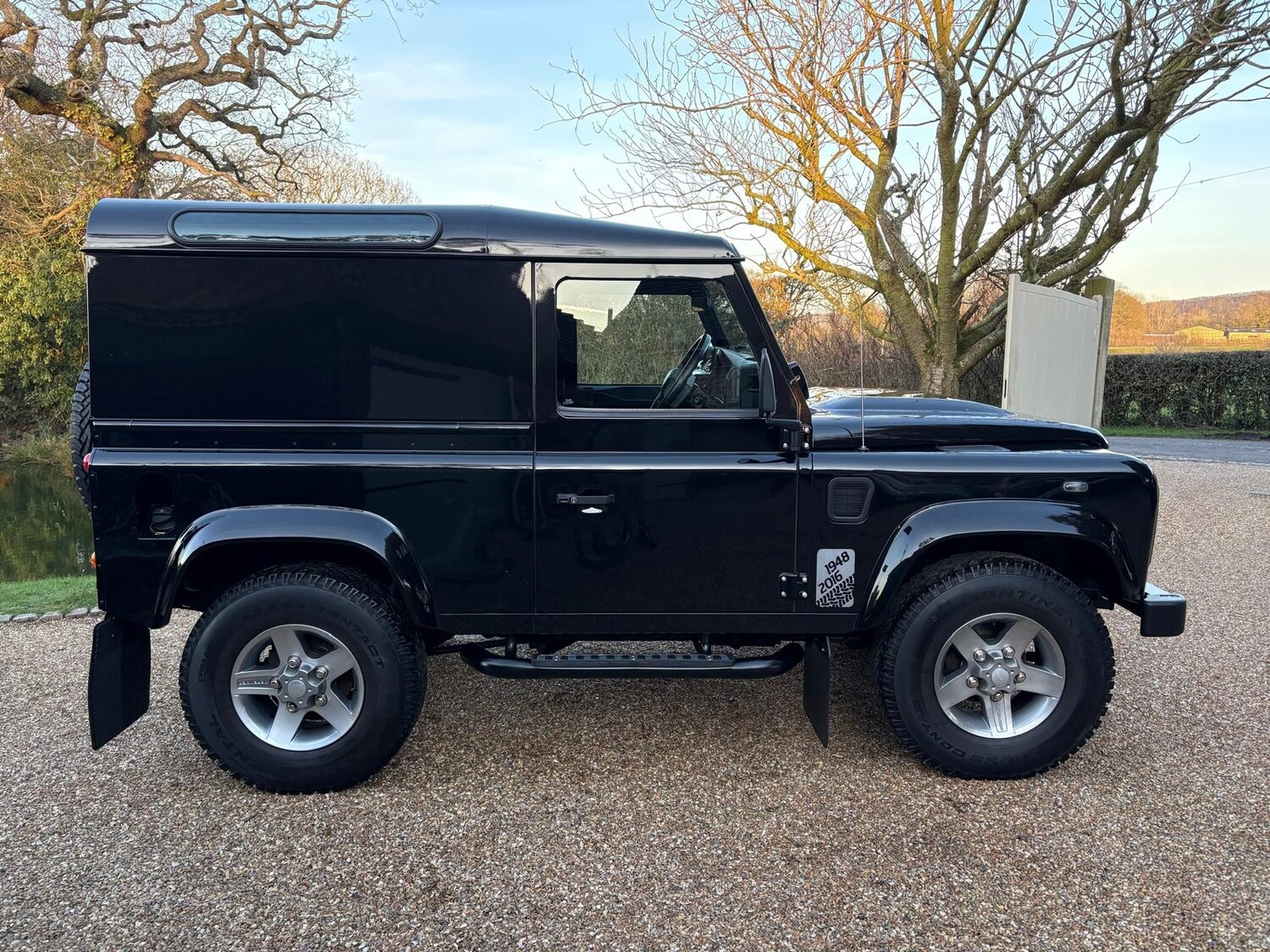 Used Land Rover Defender 2016 for sale - 77665627: Photo 8