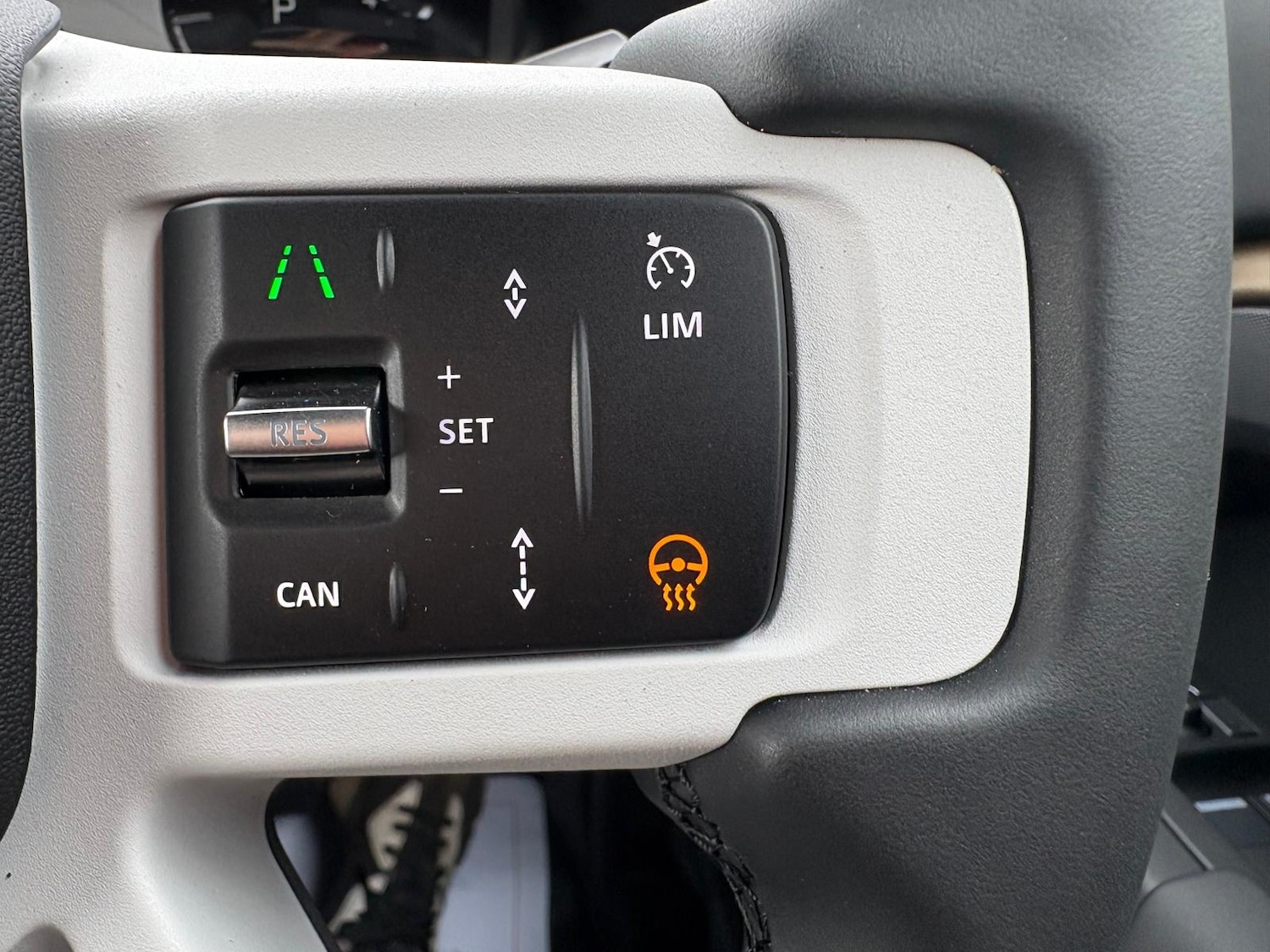 Used Land Rover Defender 2026 for sale - 77991844: Photo 29