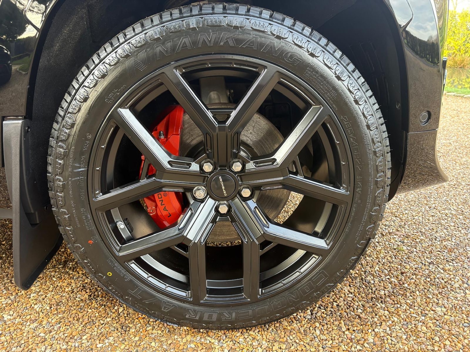 Used Land Rover Defender 2024 for sale - 77137045: Photo 13